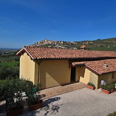 Agriturismo Fiordaliso Trevi Dış mekan fotoğraf